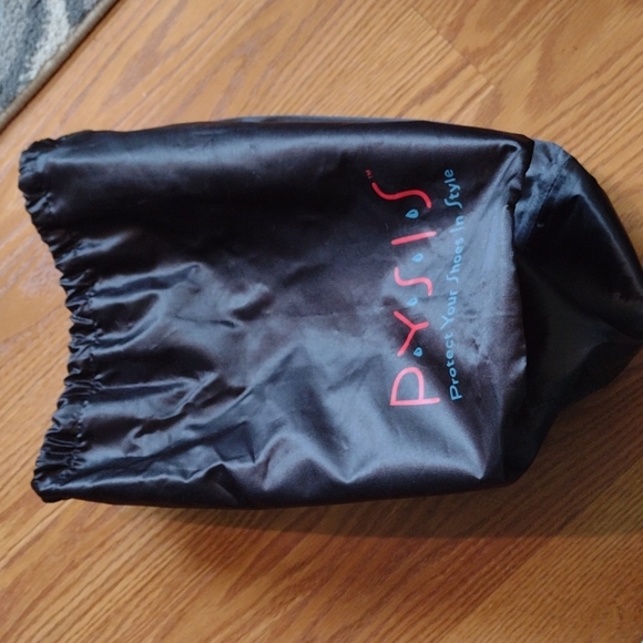 PYSIS (protect your shoes in style) over shoe weather protection - Picture 4 of 9